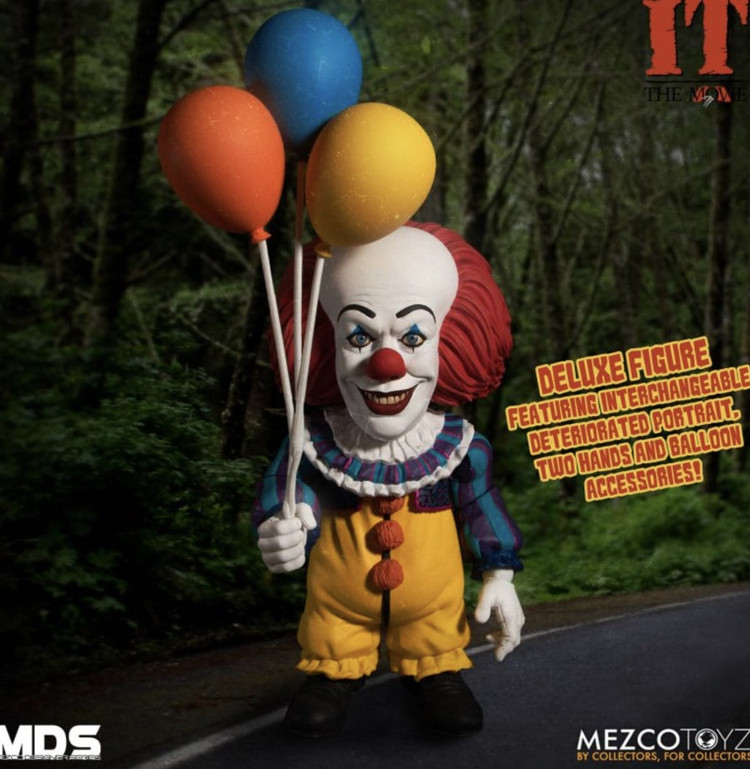 IT (1990): Deluxe Pennywise